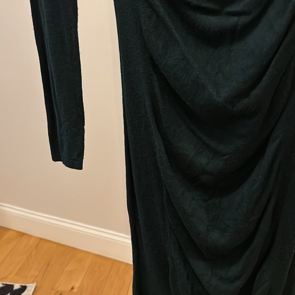 Express forest green sweater dress - Picture 2 of 2